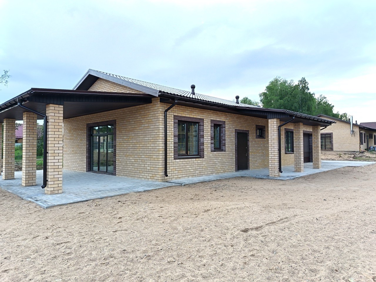 Дом в городе